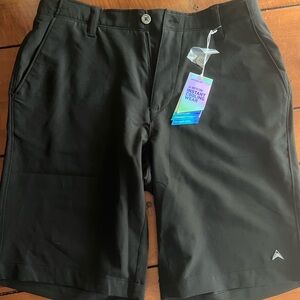 NWT  Arctic Cool Black Shorts Men’s Sz 32 Performance, Golf, Flat Front, Active